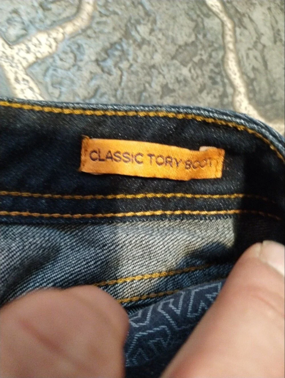 Tory Burch Classic Tory Bootcut jeans size 28